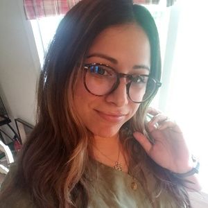 Meet your Posher, Erica